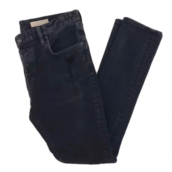 smokeless tobacco pouches Nicotine Pouches: Tobacco's Fast-Growing Subcategory smokeless tobacco pouches Nicotine Pouches: Tobacco's Fast-Growing Subcategory